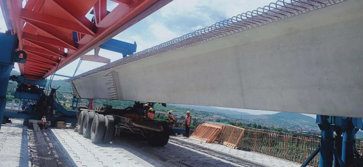 樹標(biāo)桿，創(chuàng)形象——第五區(qū)域項目部全力以赴寫新篇