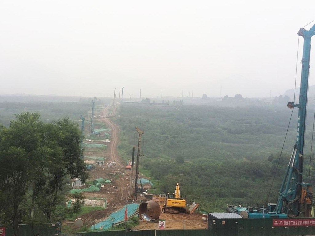 瓦日鐵路分離立交橋工程動態(tài)