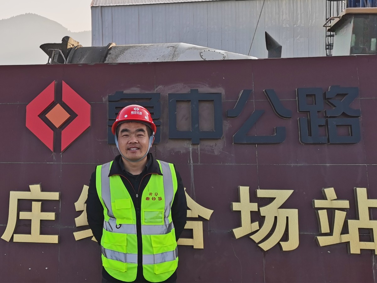 尋找最美公路人：踏踏實(shí)實(shí)做人、勤勤懇懇做事的董衛(wèi)