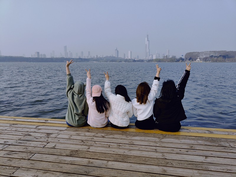 771b556077e3e61fe116d4277860ae5NzcxYj_副本