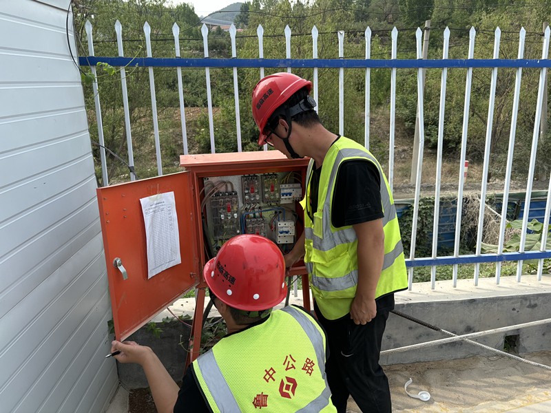 臨臨高速六標(biāo)開展安全生產(chǎn)檢查