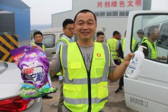 市政工程分公司5.1慰問一線職工