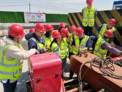 不一樣的“五一”