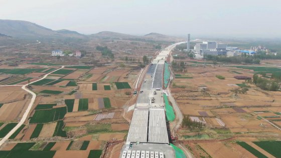 汗水澆灌榮譽(yù) 實干筑就夢想 青蘭項目部被齊魯青蘭萊泰項目辦授予多項殊榮