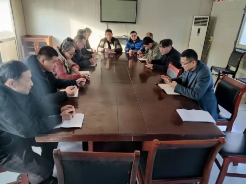 淄川拌合場(chǎng)站宣貫公司文件精神 摩拳擦掌蓄勢(shì)待發(fā)